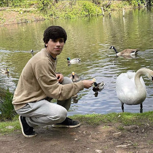 Meet your Posher, Abby